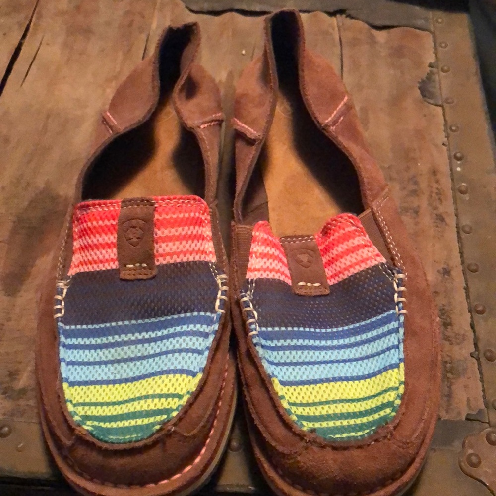 Ariat Cruisers